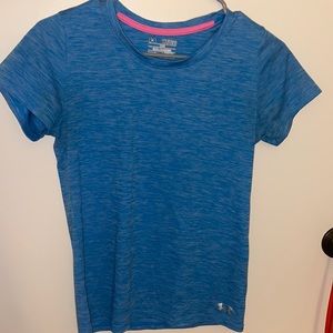 Under armor shirt